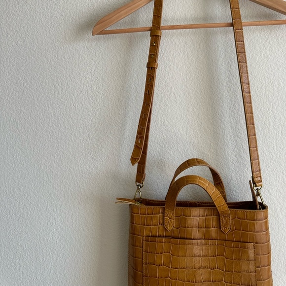 Madewell Zip-Top Small Transport Crossbody in Croc Embossed Leather - Picture 5 of 16